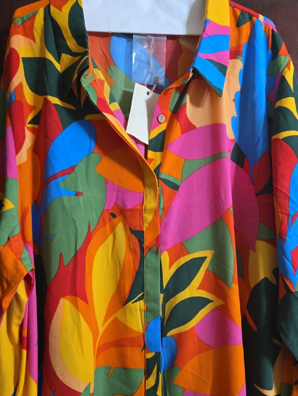 Vibrant Tropical Print Button-Up Tunic - Picture 8 of 9
